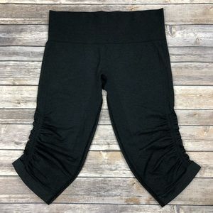 Lululemon In The Flow Black Cropped Leggings